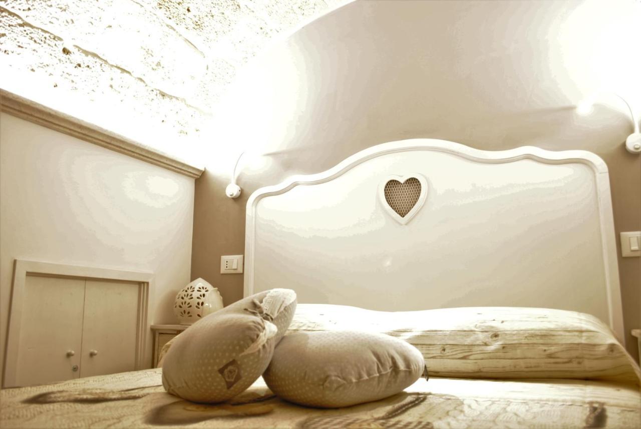 Dimora Altomare Holiday Suites - Locazione Turistica Polignano a Mare Eksteriør billede